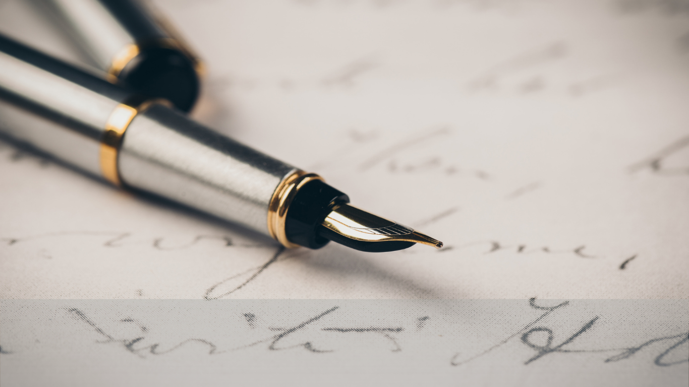 pluma de escribir antigua